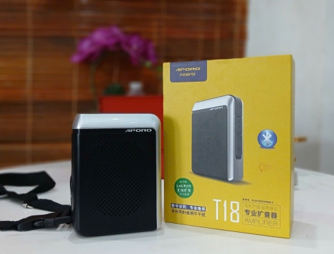 CHO THUÊ MÁY TRỢ GIẢNG KHÔNG DÂY APORO T18 UHF CHẤT LƯỢNG CAO